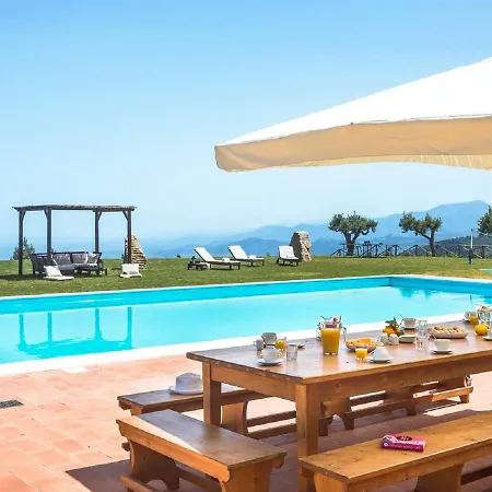Sleeps 15 Pool Wifi ヴィラ